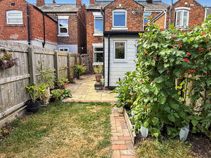 Photo 26- click for photo gallery